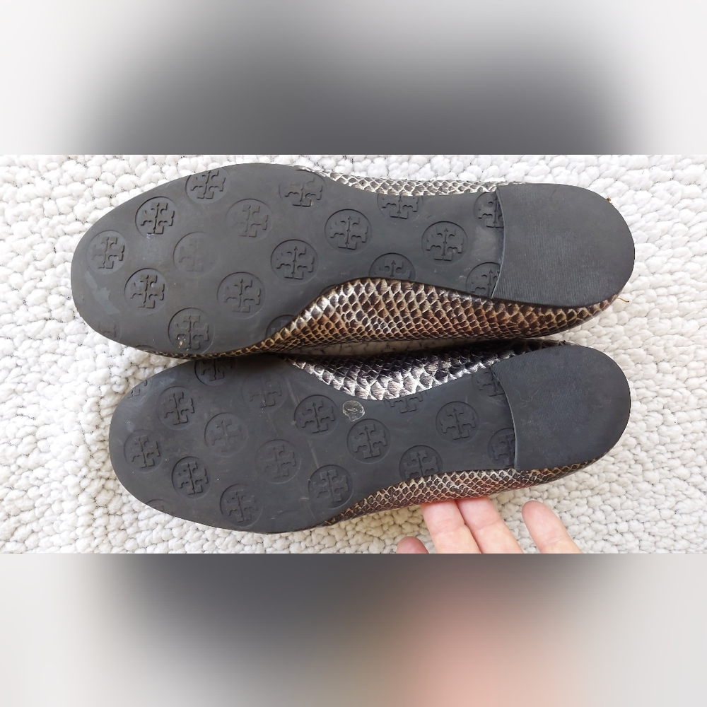 Tory Burch Reva classic snakeskin print ballet flats size 7.5 - Picture 4 of 5